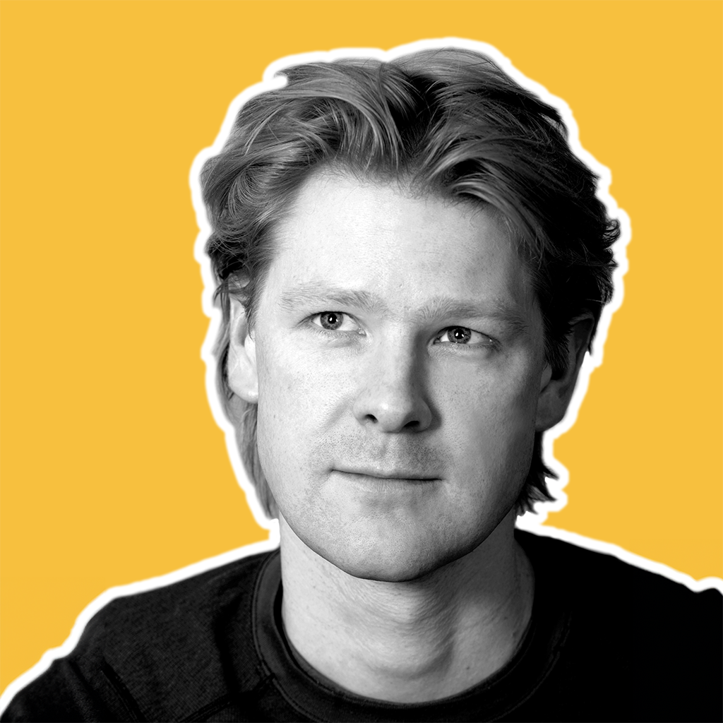 RJ Andrews headshot background-square-1024